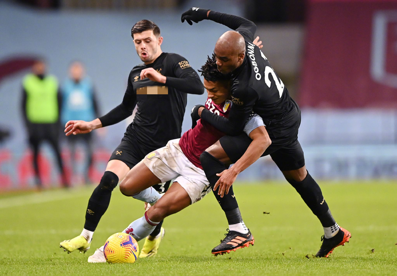 标上均明显 标上均明显